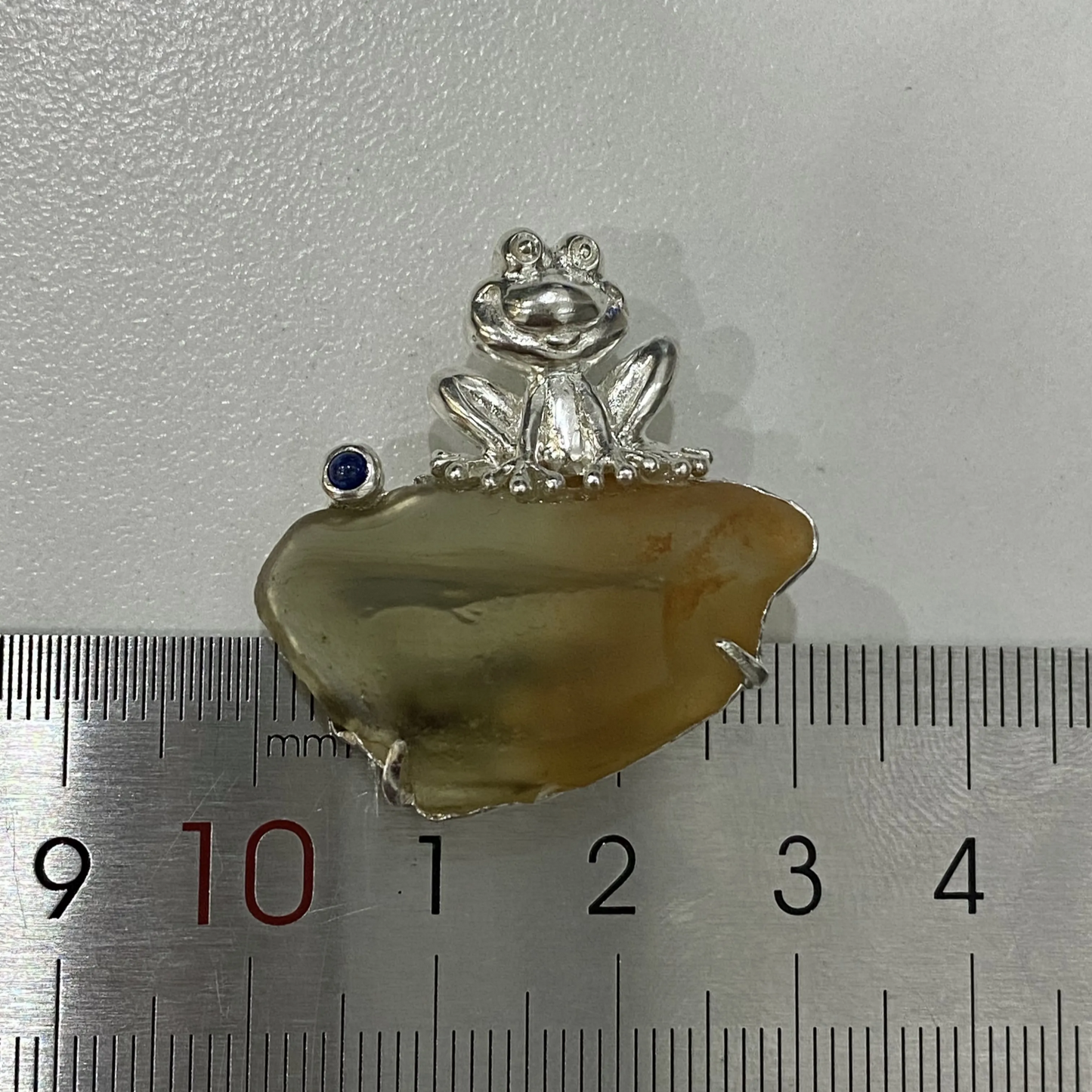 925 Silver Frog Brooch Pendant | Natural Glass Stone & Sapphire Eye | Handmade Lucky Charm Jewelry | Gift for Her