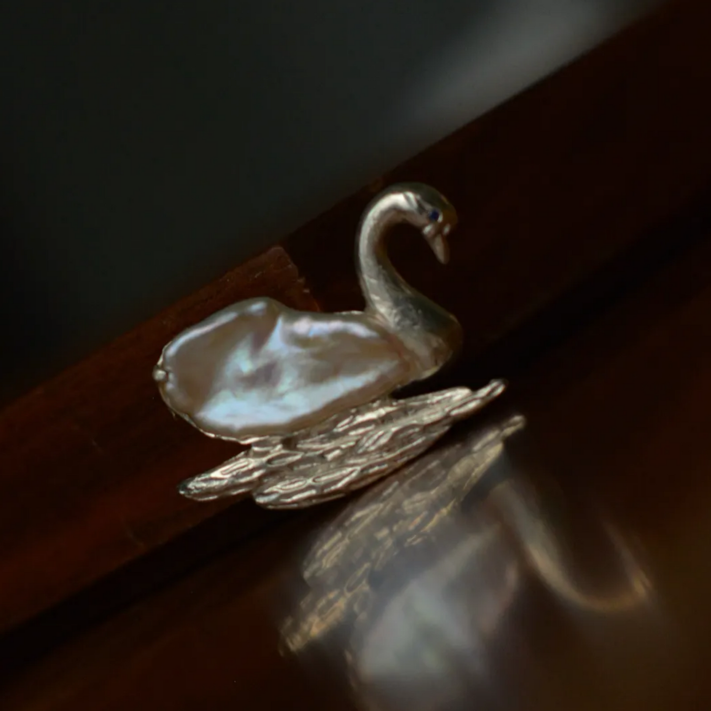 925 Silver Swan Pearl Brooch Pendant | Handmade Animal Jewelry | Sapphire Eye Bird Pin | Gift for Mom or Romantic Partner