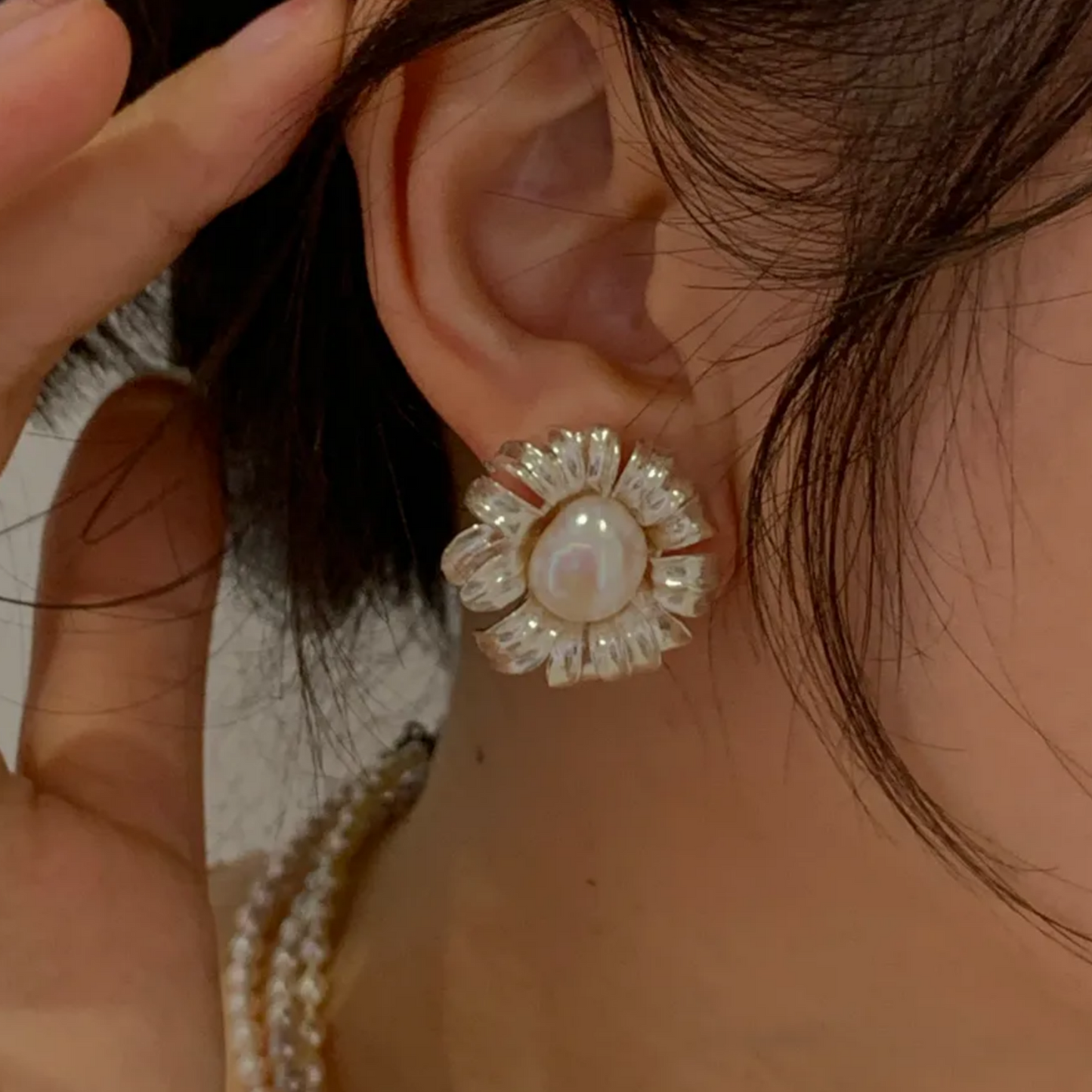 925 Silver Sunflower Pearl Earrings | Handmade Floral Jewelry | Romantic Gift for Women, Birthday or Anniversary