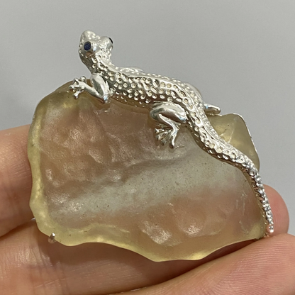 Lizard Brooch Pendant in 925 Silver with Libyan Desert Glass | Handmade Jewelry of Resilience & Renewal | Gift for Him or Her