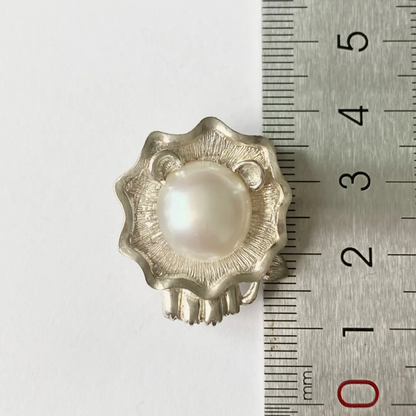 Leo Zodiac Brooch Pendant 2-in-1 | 925 Silver & Pearl | Handmade Astrology Gift for Her