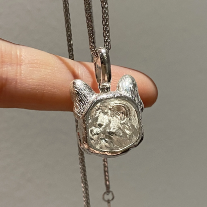 French Bulldog Pendant | 925 Silver Necklace with Sapphire Eyes | Dog Lover Gift & Pet Memorial Jewelry