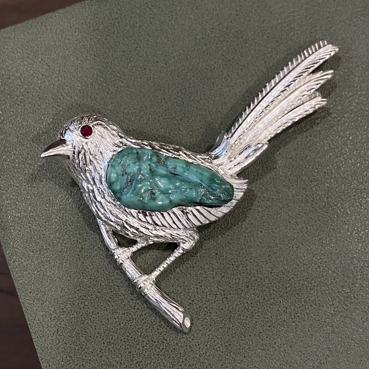 Magpie Brooch Pendant in 925 Silver & Natural Turquoise | Handmade Bird Totem Jewelry | Gift for Her or Nature Lovers