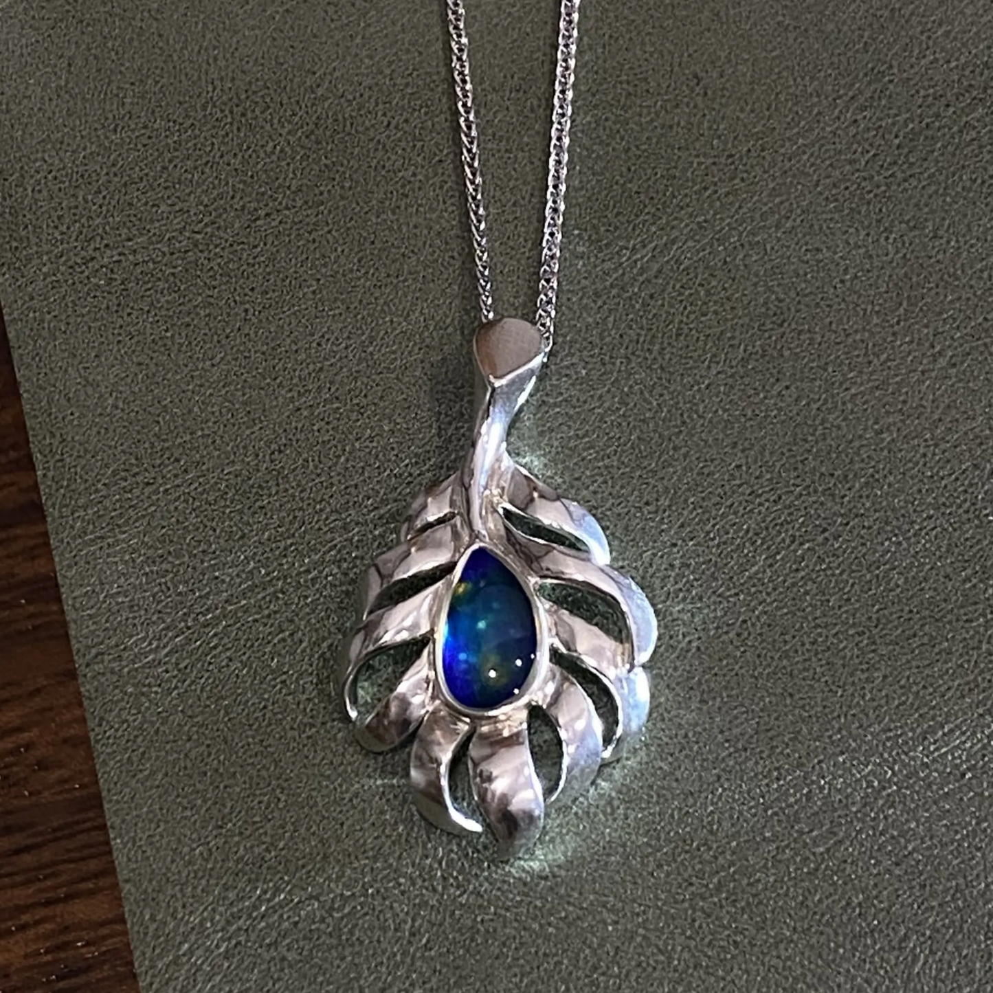 Feather Pendant Necklace in 925 Silver with Hand-Painted Enamel Drop | Symbol of Intuition & Spiritual Freedom | Gift for Her