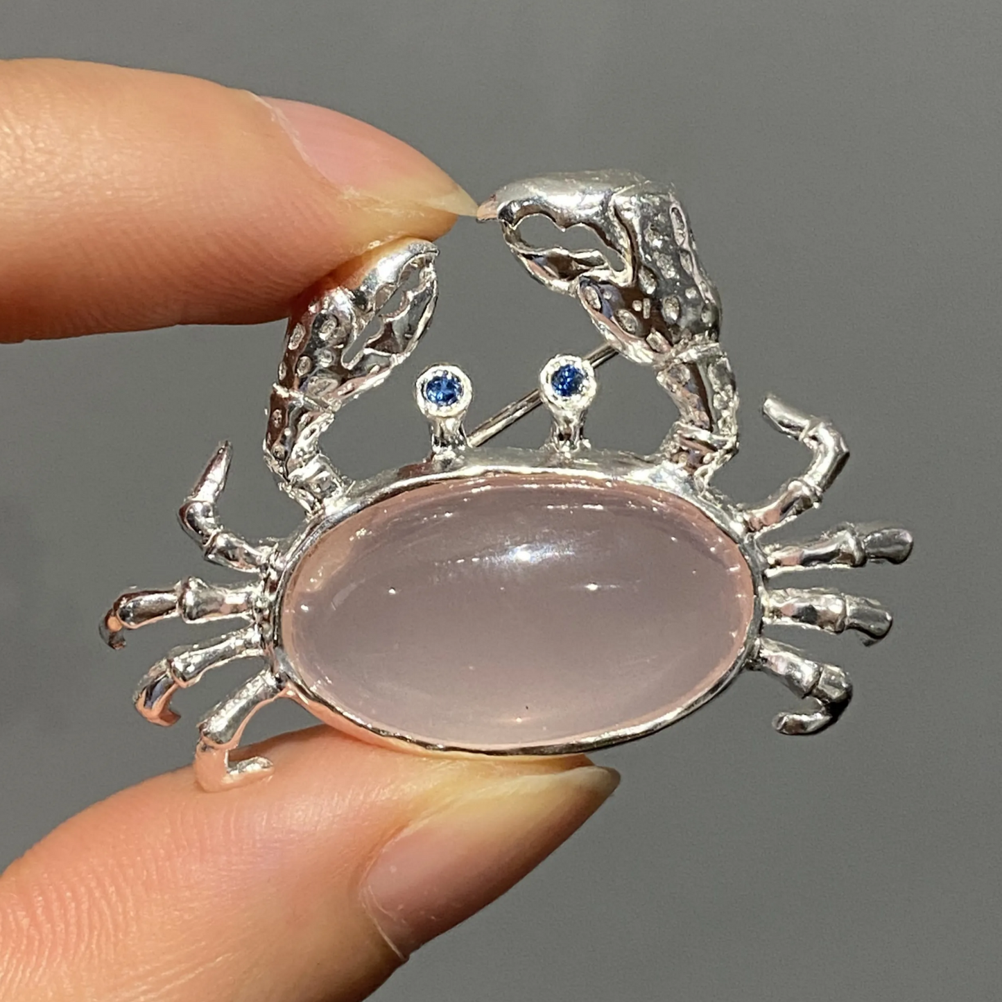 Crab Brooch Pendant in 925 Silver with Rose Quartz | Handmade Zodiac Cancer Totem Jewelry | Emotional Healing