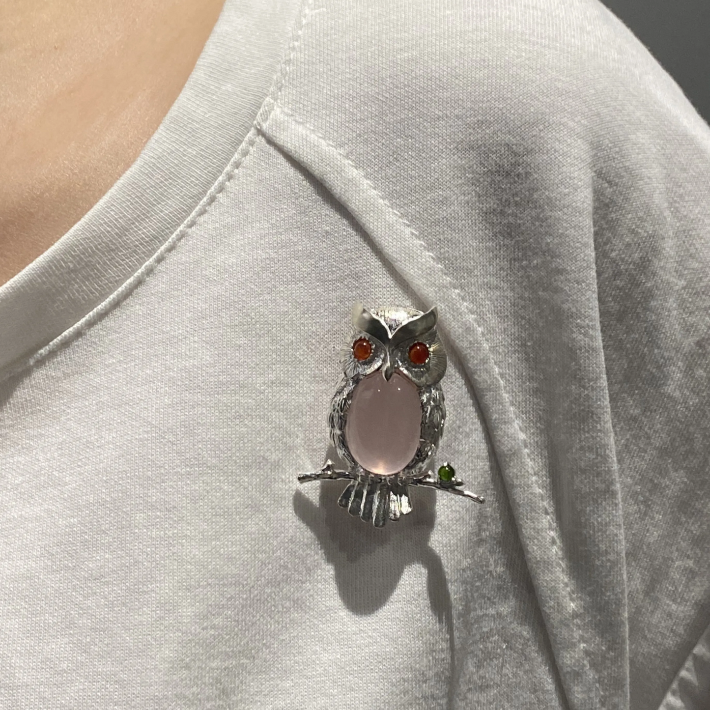 Owl Brooch Pendant in 925 Silver with Rose Quartz & Garnet Eyes | Handmade Wisdom Amulet Jewelry | Gift for Her