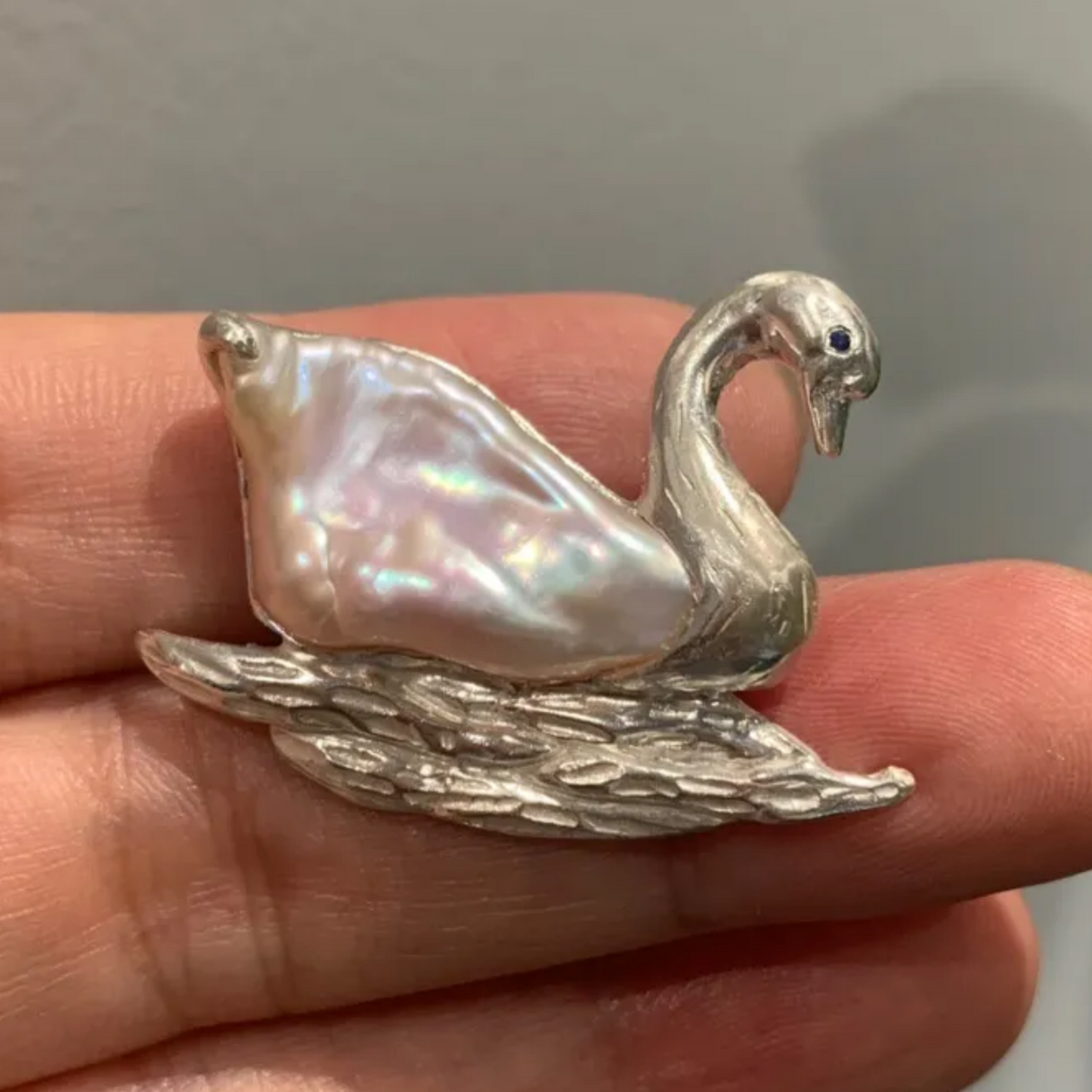 925 Silver Swan Pearl Brooch Pendant | Handmade Animal Jewelry | Sapphire Eye Bird Pin | Gift for Mom or Romantic Partner