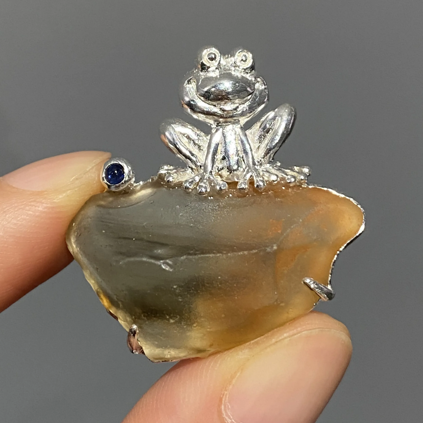 925 Silver Frog Brooch Pendant | Natural Glass Stone & Sapphire Eye | Handmade Lucky Charm Jewelry | Gift for Her