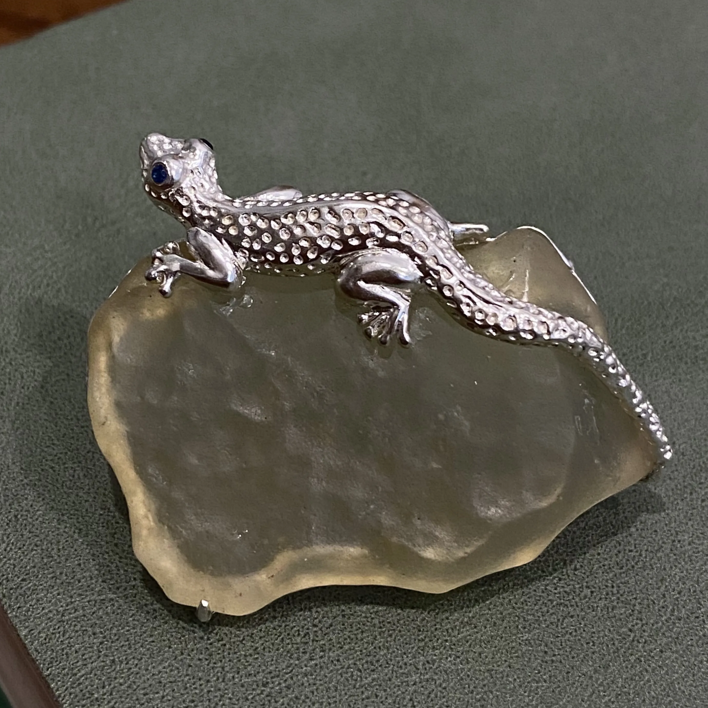 Lizard Brooch Pendant in 925 Silver with Libyan Desert Glass | Handmade Jewelry of Resilience & Renewal | Gift for Him or Her