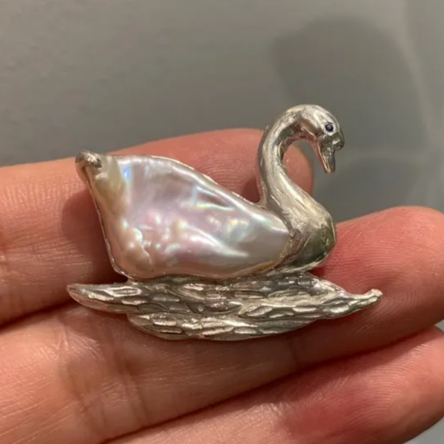 925 Silver Swan Pearl Brooch Pendant | Handmade Animal Jewelry | Sapphire Eye Bird Pin | Gift for Mom or Romantic Partner