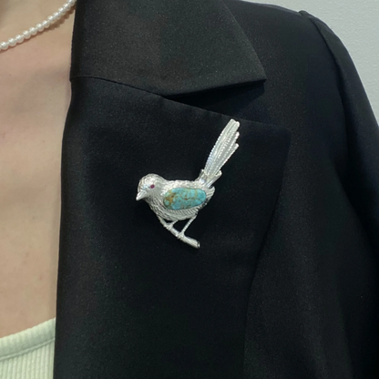 Magpie Brooch Pendant in 925 Silver & Natural Turquoise | Handmade Bird Totem Jewelry | Gift for Her or Nature Lovers