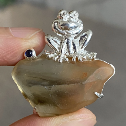 925 Silver Frog Brooch Pendant | Natural Glass Stone & Sapphire Eye | Handmade Lucky Charm Jewelry | Gift for Her