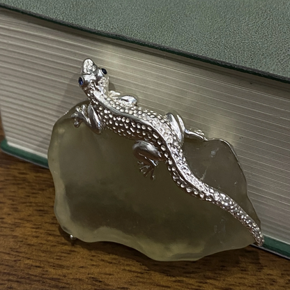 Lizard Brooch Pendant in 925 Silver with Libyan Desert Glass | Handmade Jewelry of Resilience & Renewal | Gift for Him or Her