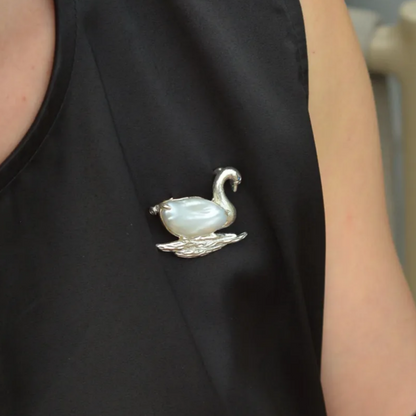 925 Silver Swan Pearl Brooch Pendant | Handmade Animal Jewelry | Sapphire Eye Bird Pin | Gift for Mom or Romantic Partner