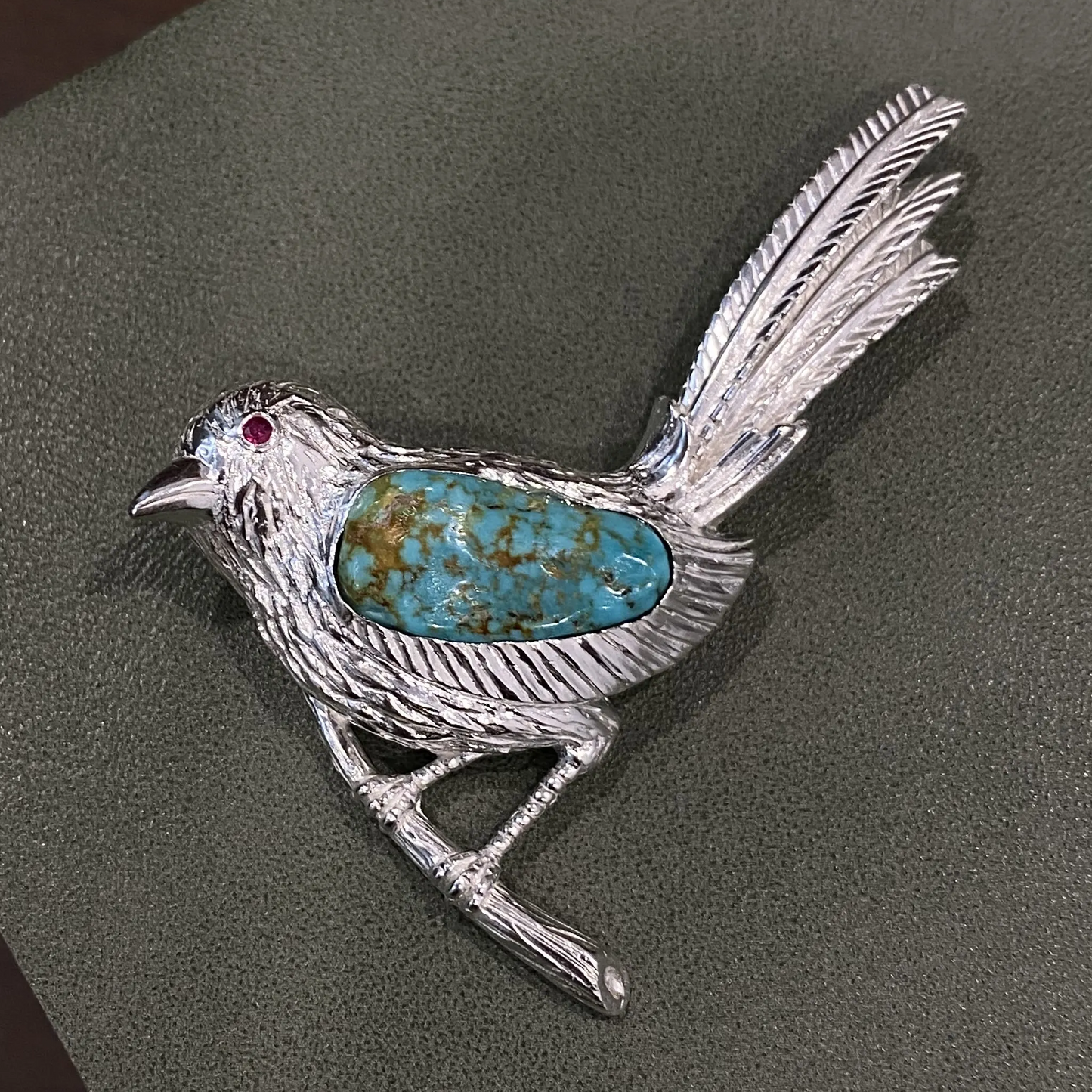 Magpie Brooch Pendant in 925 Silver & Natural Turquoise | Handmade Bird Totem Jewelry | Gift for Her or Nature Lovers