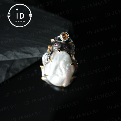 Fox Brooch Pendant | Baroque Pearl Jewelry | Handmade Animal Brooch | Vintage Fox Pendant | Gift for Animal Lovers