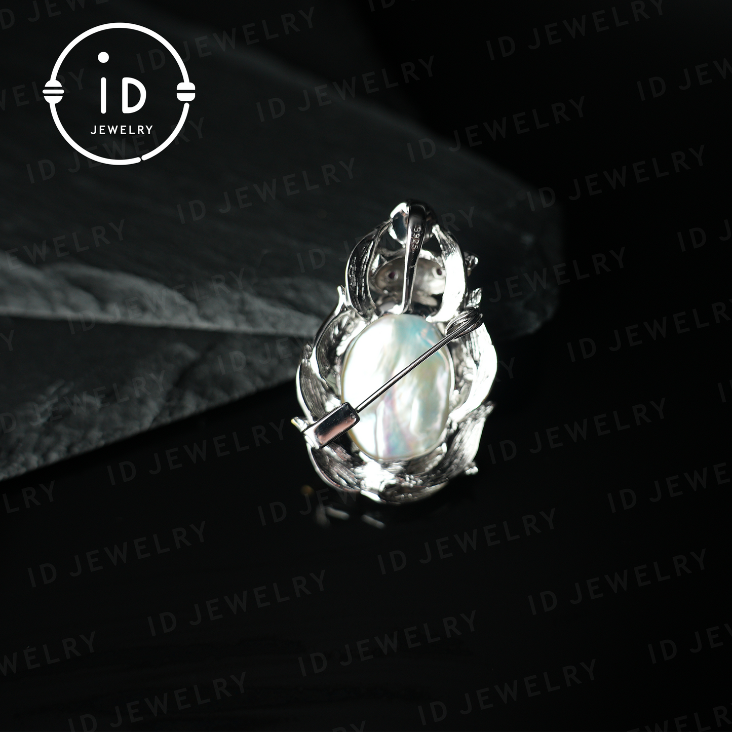 Fox Brooch Pendant | Baroque Pearl Jewelry | Handmade Animal Brooch | Vintage Fox Pendant | Gift for Animal Lovers