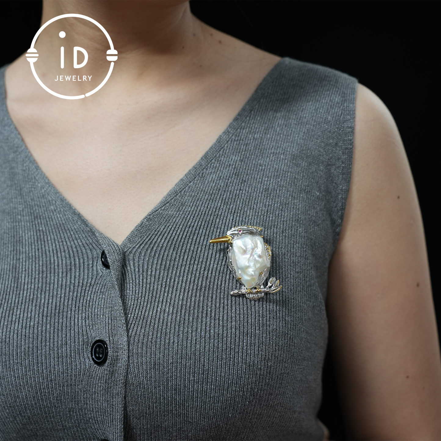 Bird Brooch Pendant | Baroque Freshwater Pearl Jewelry | Handmade Animal Brooch | Gold Plated Silver Accessory