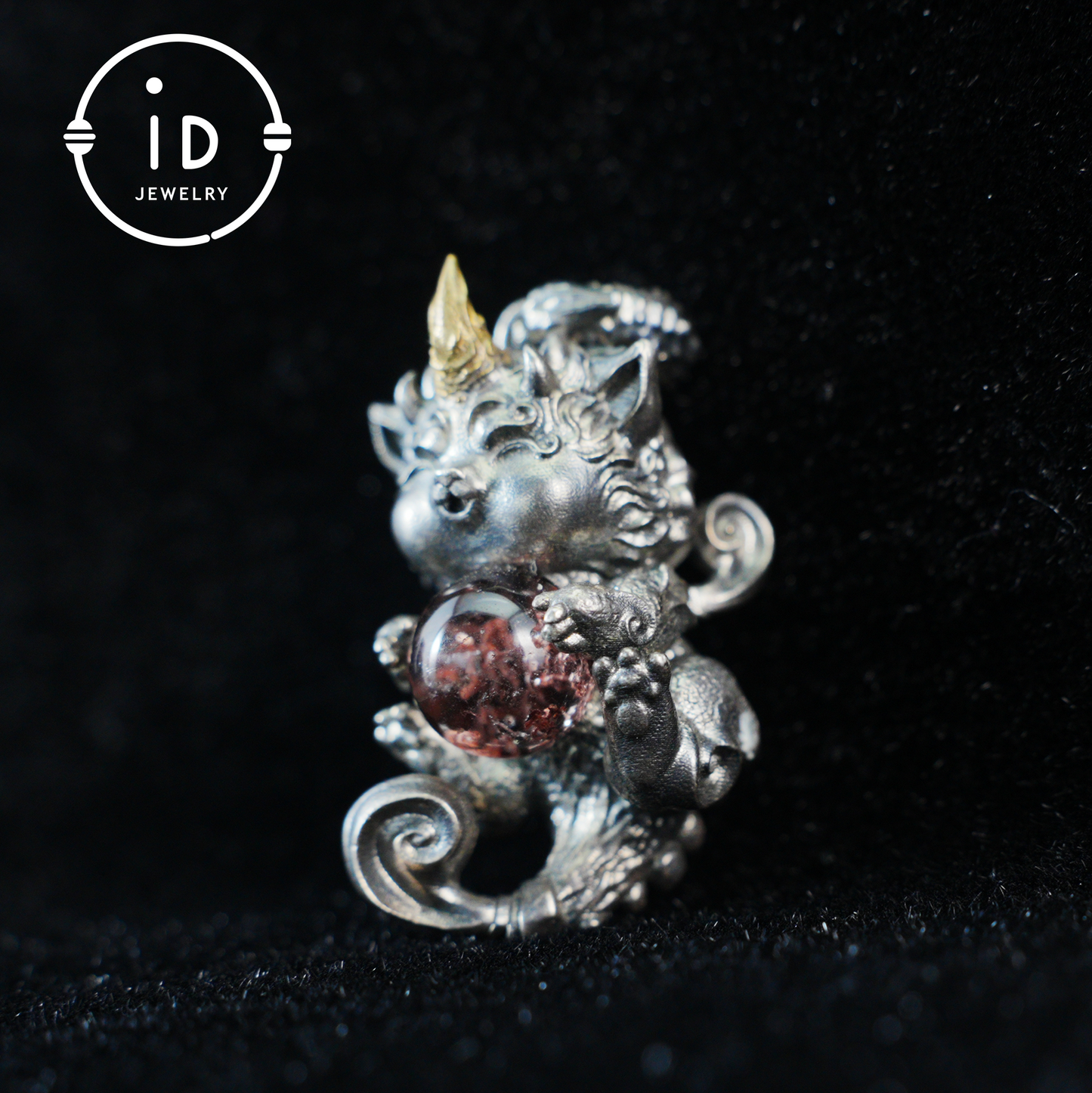 Mystical Chinese Pixiu Guardian Pendant – Sterling Silver Wish-Beast Amulet with Phantom Quartz – Spiritual Totem Jewelry