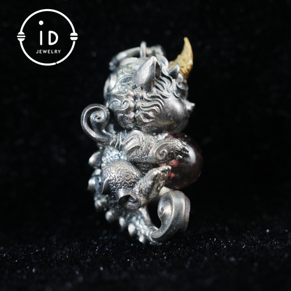 Mystical Chinese Pixiu Guardian Pendant – Sterling Silver Wish-Beast Amulet with Phantom Quartz – Spiritual Totem Jewelry