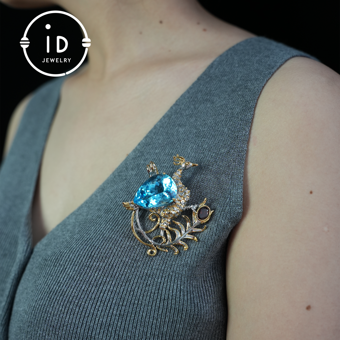 Handmade Peacock Brooch Pendant | Natural Topaz Jewelry | Luxurious Animal Design | Gold-Plated Vintage Pendant