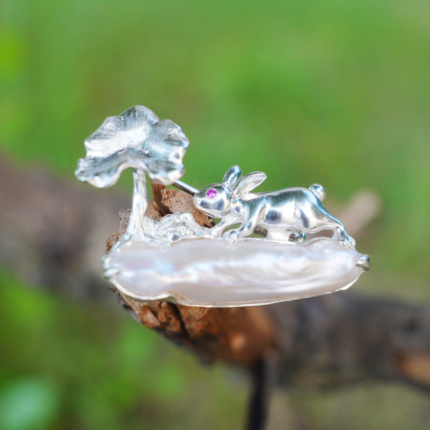 925 Silver Rabbit Brooch Pendant | Baroque Pearl Jewelry | Handmade Gift for Women | Symbol of Wishes & Protection