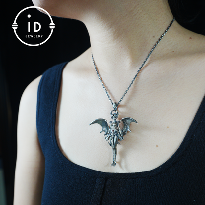 Gothic Garnet Demon Goddess Pendant Necklace – 925 Silver Fallen Angel Amulet – Dark Aesthetic Occult Jewelry for Witches & Cosplay