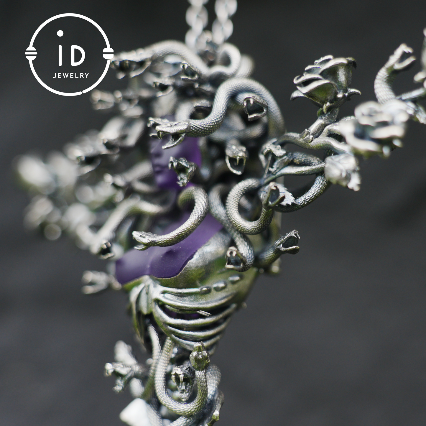 2-in-1 Medusa Pendant Brooch｜Handcrafted Gothic Jewelry with Amethyst｜Symbol of Feminine Awakening & Protection｜Myth-Inspired Gift for Her