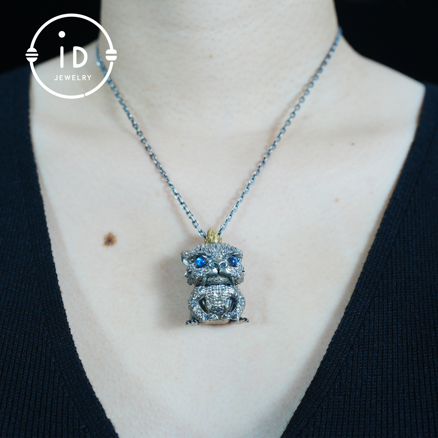 925 silver pendant with labradorite, handcrafted gothic vintage necklace, gift for men Christmas birthday