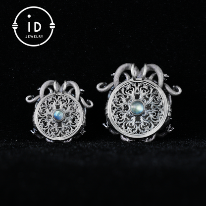 Sleeping Eye Pendant, Silver Medusa Jewelry, Closed-Eye Goddess Amulet with Quartz and Emerald