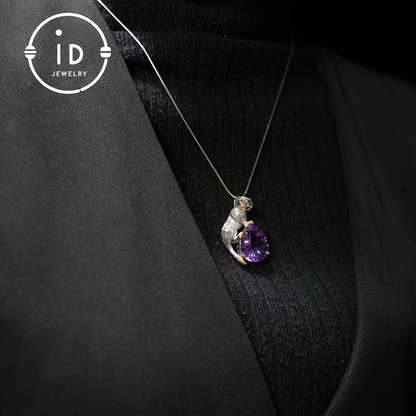 Handmade Cat Pendant| Natural Amethyst| Animal Jewelry| Purple Gemstone Necklace| Gold-plated Jewelry| Unique Gift for Cat Lovers