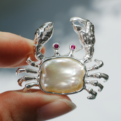 925 Silver Crab Brooch Pendant | Baroque Pearl Jewelry | Handmade Ocean Gift for Her | Nature-Inspired Design