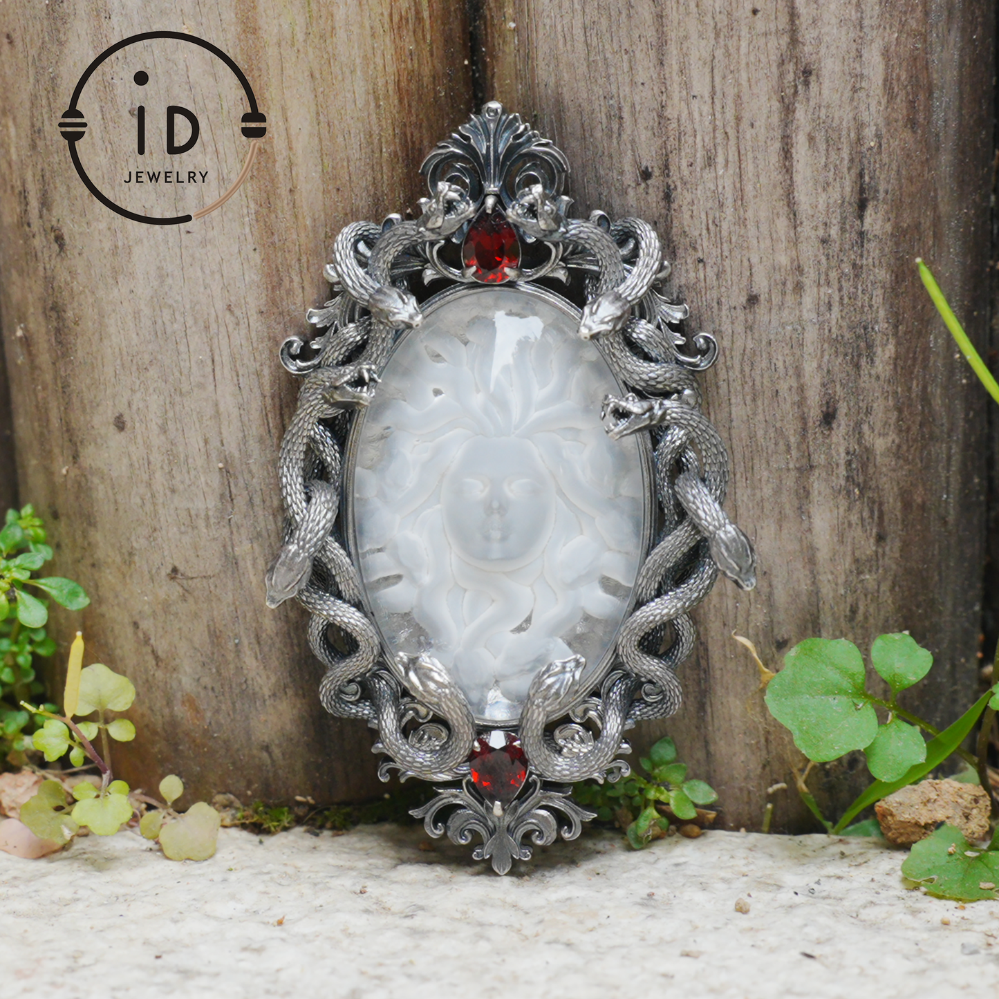 Hand-Carved Medusa Amethyst Pendant | Raised Serpent Frame in 925 Sterling Silver | Gothic Talisman for Powerful Self-Empowerment