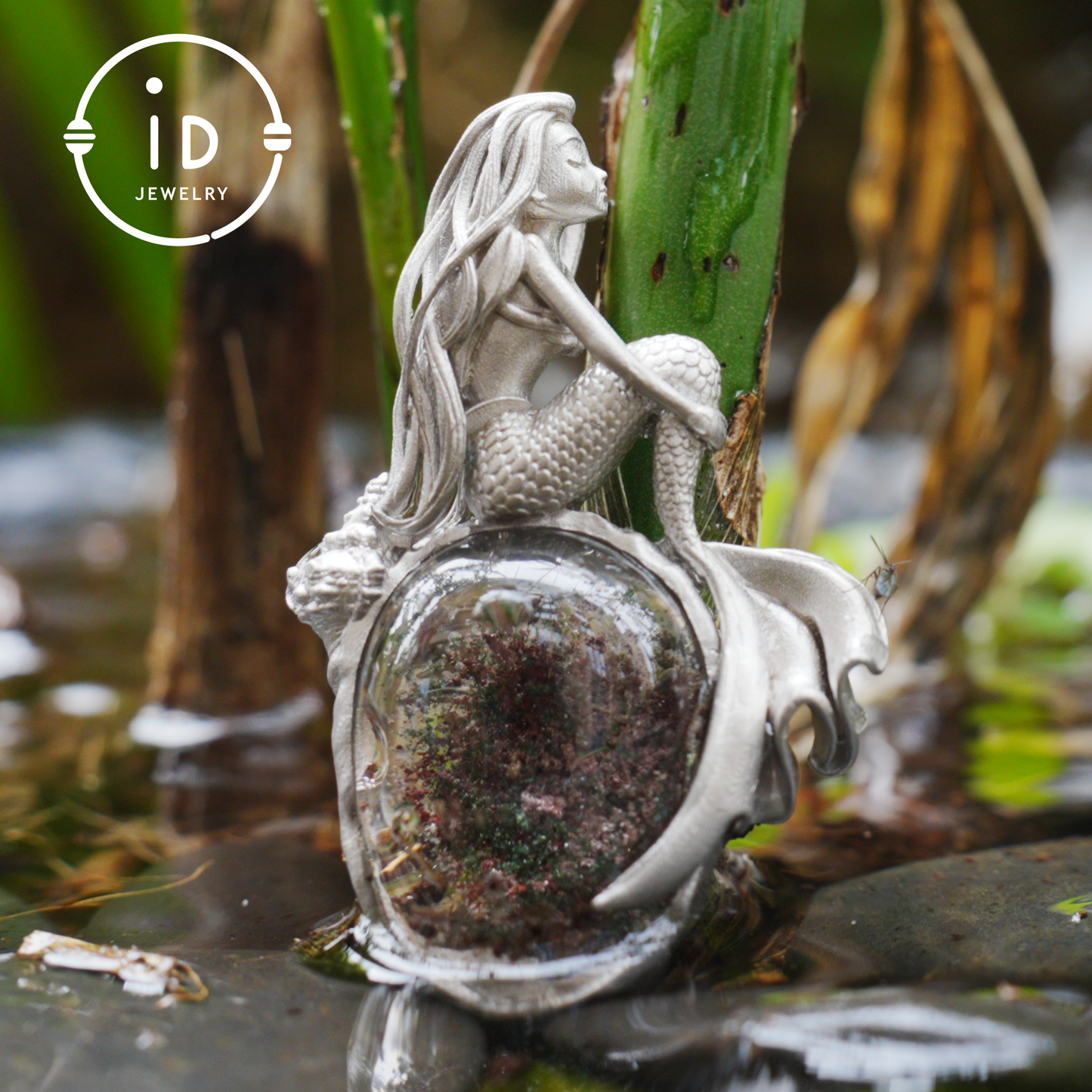 Mermaid Seashell Fossil Pendant, Handcrafted Ocean Goddess Amulet, Spiritual Protection Jewelry, Mythical Art Design, Siren Sea Gift