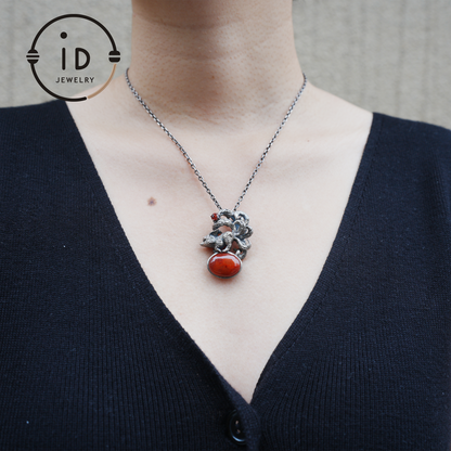 Red Agate Garnet Fox Pendant in Oxidized 925 Silver Necklace Gothic Totem Jewelry Mystic Animal Talisman Gift for Her Birthday or Christmas