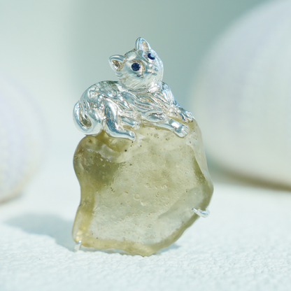 925 Silver Cat Pendant Brooch | Raw Glass Animal Totem Jewelry | Gift for Cat Lovers & Her