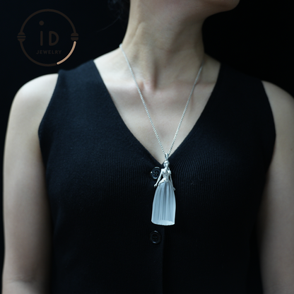 White quartz pendant of promise – A spiritual gift for her – Symbol of peace, strength & devotion – Handcrafted in 925 sterling silver