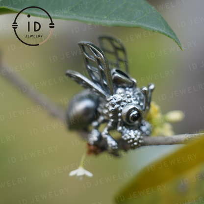 Handmade 925 Silver Bee Pendant Necklace, Busy-Bee Good-Luck Charm, Garden Nature Jewelry, Birthday Mother’s Day Christmas Eco Gift