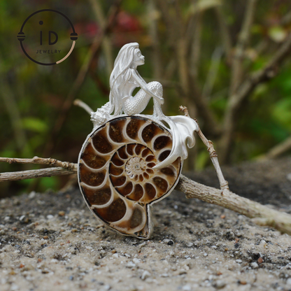 Mermaid Seashell Fossil Pendant, Handcrafted Ocean Goddess Amulet, Spiritual Protection Jewelry, Mythical Art Design, Siren Sea Gift