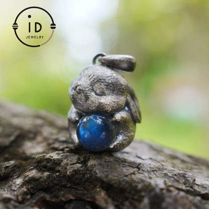 Moon Rabbit Necklace in Sterling Silver – Blue Labradorite Wishing Pendant – Spiritual Animal Totem Jewelry – Cute Bunny Charm for Inner Peace