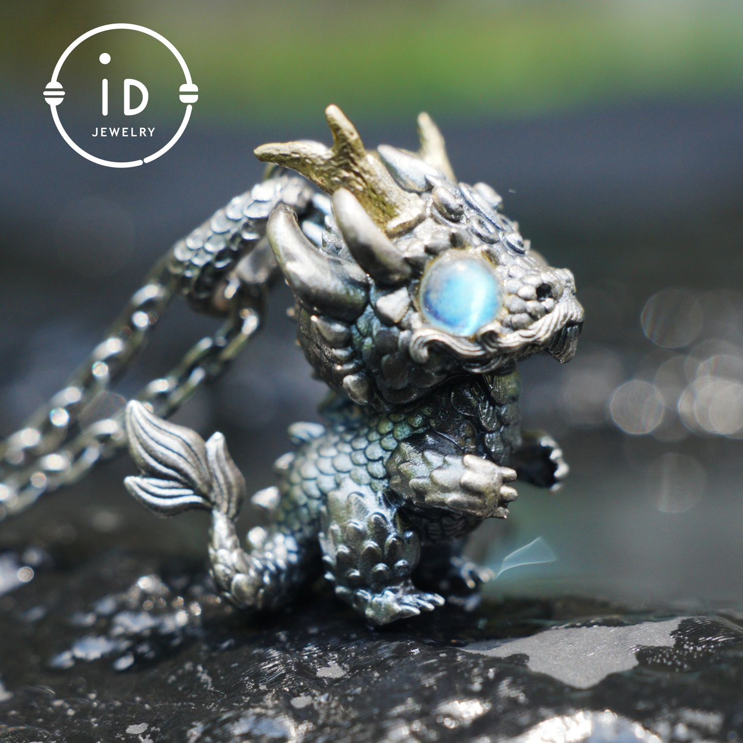Handmade Fantasy Jewelry | Dragon Totem Necklace | Silver–Copper Bicolor Horn Crown | Labradorite Blue Eye | Handmade Gift