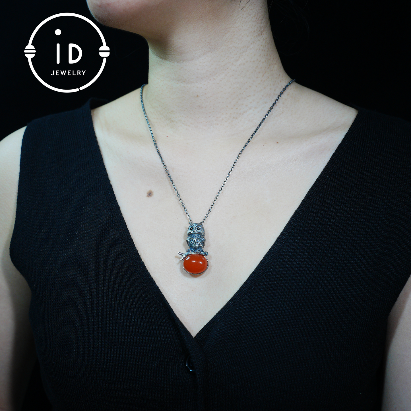 Nature-Style Owl Necklace | Handmade 925 Sterling Silver | Carnelian Cabochon & Onyx Eyes | Fine Feather Engraving | Handmade Gift