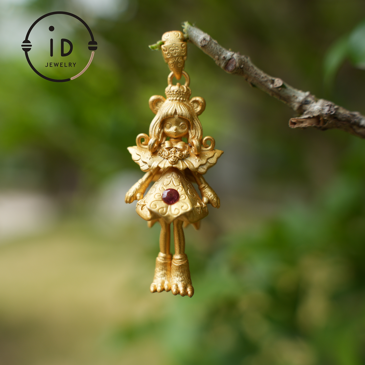 925 Gold-Plated Lion Girl Pendant｜Natural Ruby Necklace｜Greek Myth Amulet｜Leo Zodiac Jewelry｜Courage Protection Gift