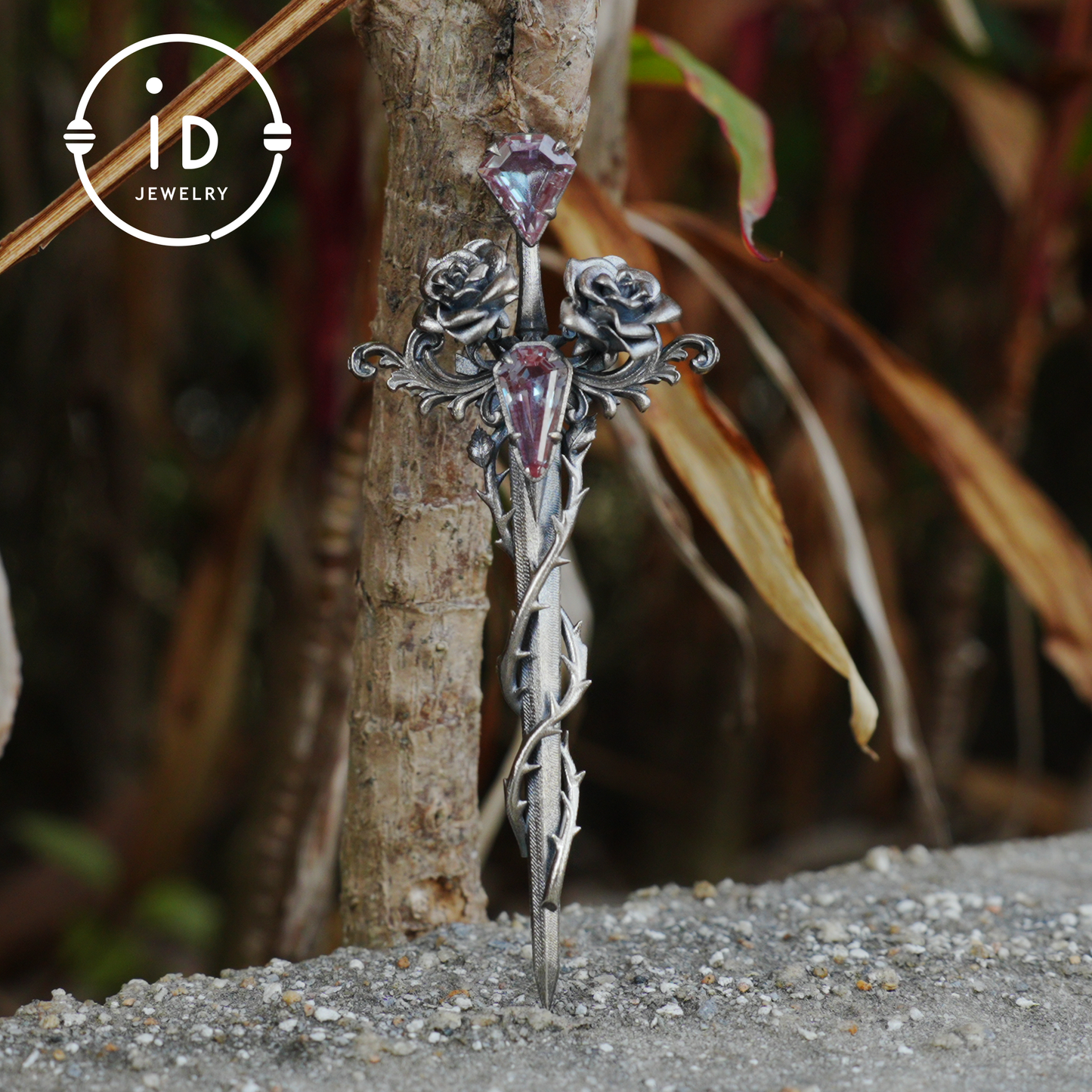 Handcrafted alexandrite pendant with rose and dagger details in oxidized silver – a symbolic talisman in gothic and witchcore style
