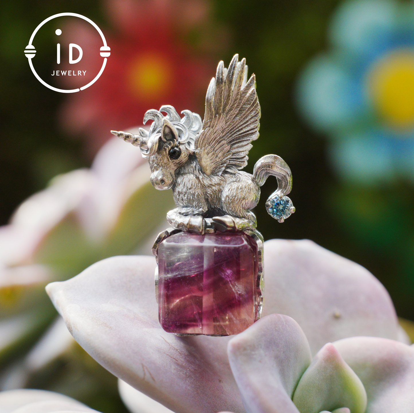 Fantasy Unicorn Pendant in 925 Sterling Silver with Phantom Quartz, Zircon and Agate – Unique Handcrafted Gift for Dreamers and Collectors