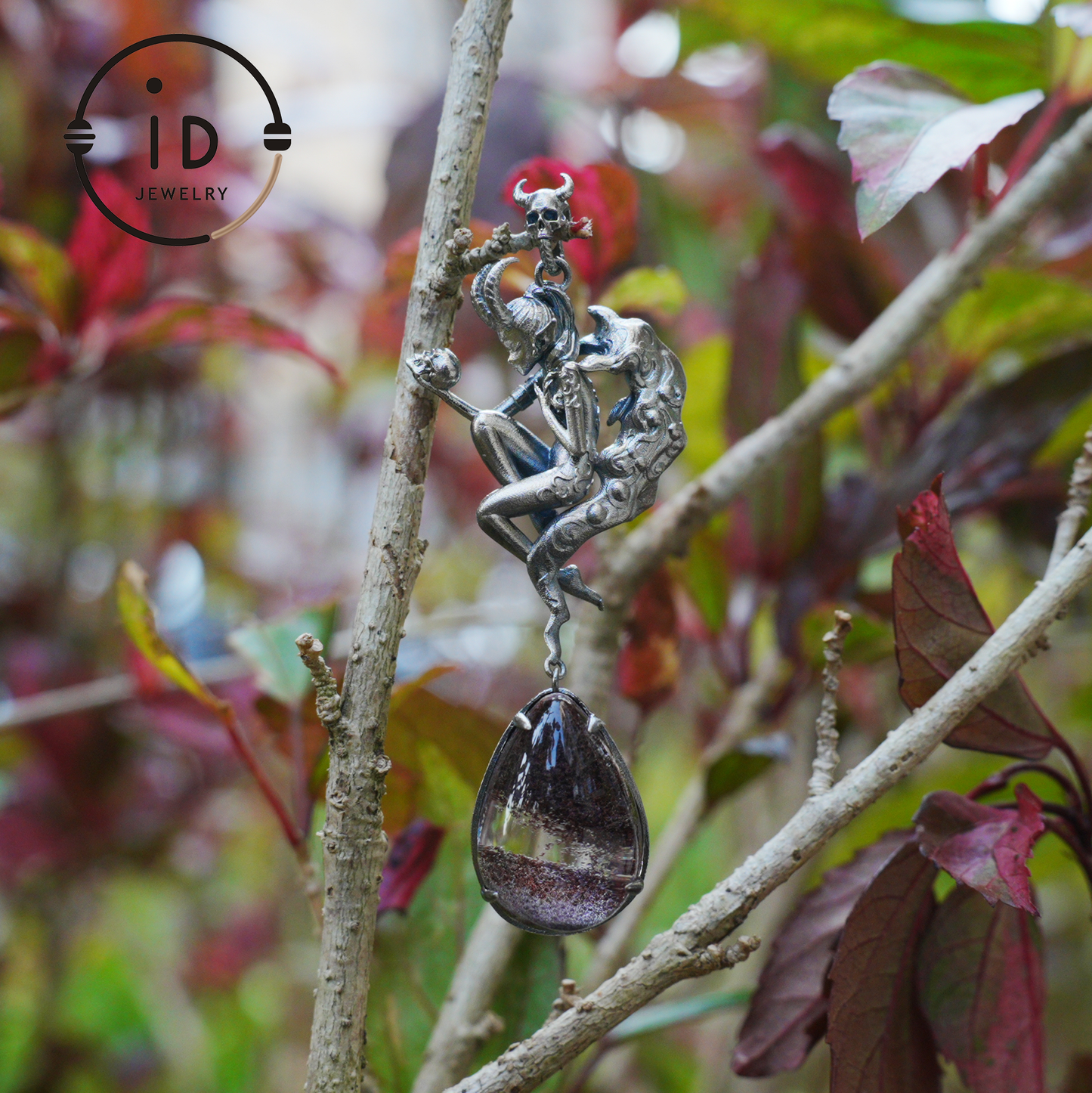 925 Silver Pendant with Lodolith Crystal Drop, Gothic Fantasy Jewelry, Oxidized Silver, Talisman Pendant for Self-Reflection, Gift for Her