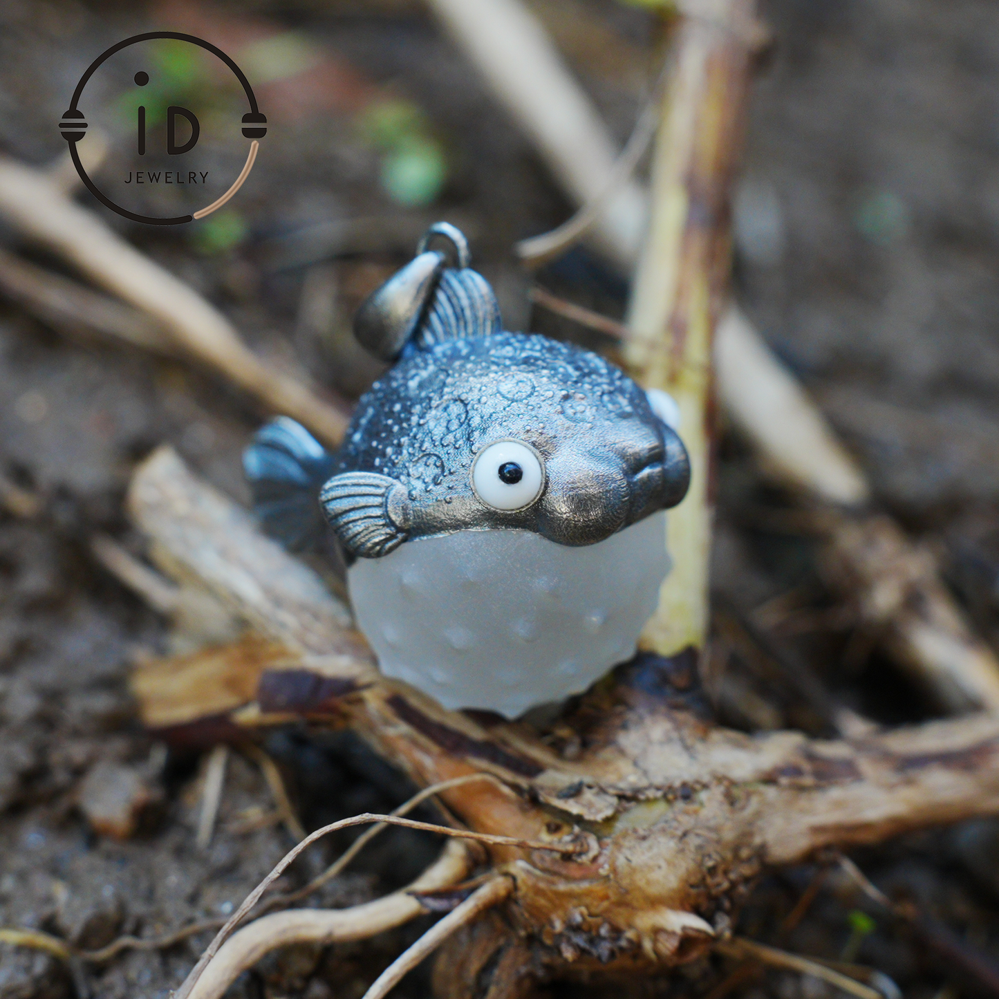 Pufferfish Pendant in White Crystal and 925 Silver, Oxidized, Animal Figurine Jewelry in Fairytale Style, Gift for Her or Decor