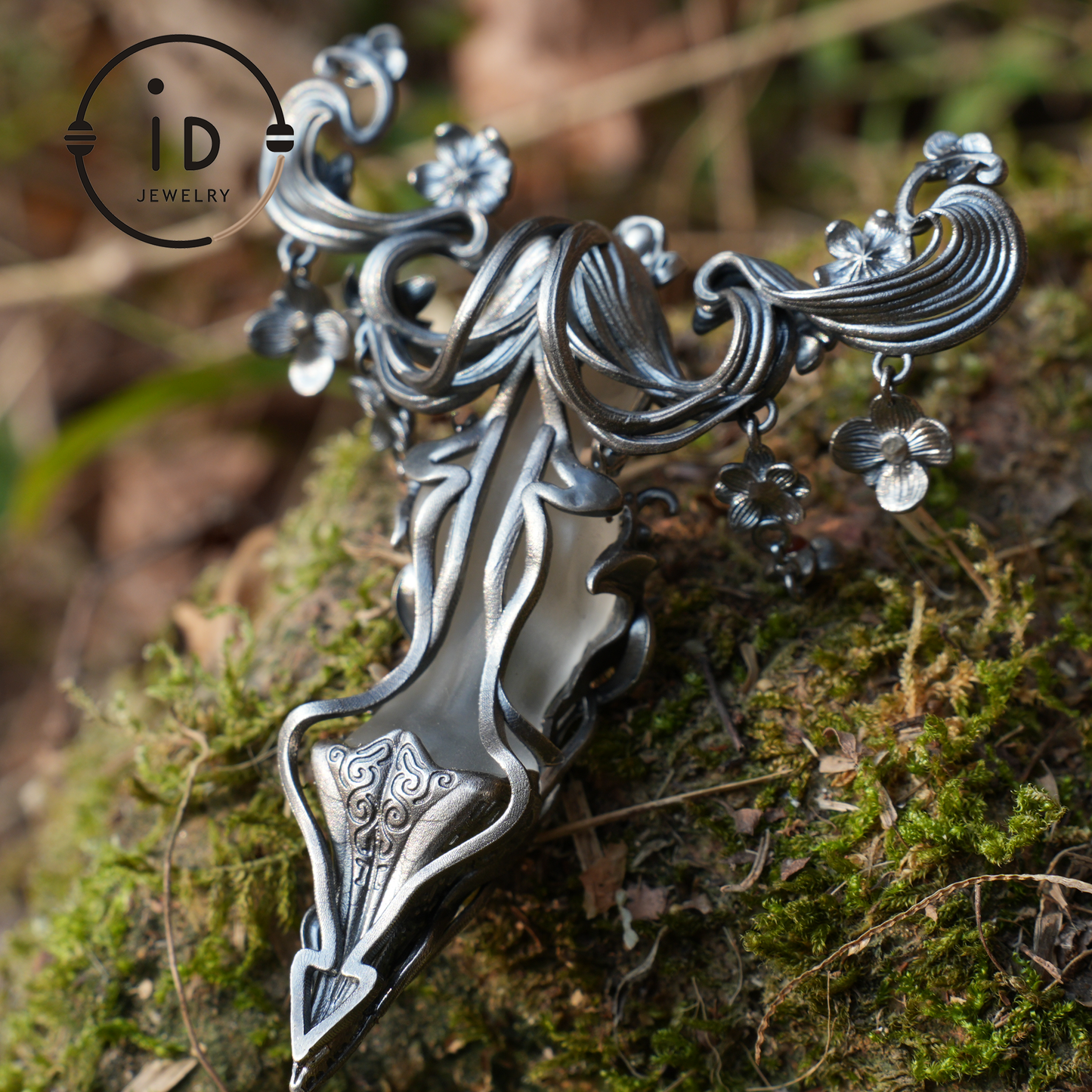 Goddess Flower Pendant | Handmade Jewelry with Onyx and Garnet | Elegant 925 Silver Design