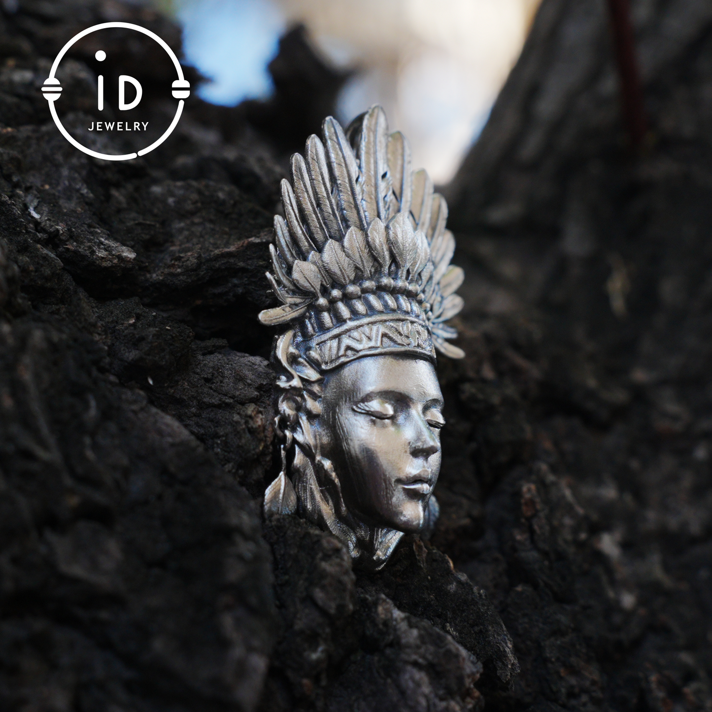 Handcrafted Face Pendant in Oxidized 925 Silver with Feather Crown | Tribal & Gothic Style | Gift for Women | Statement Jewelry