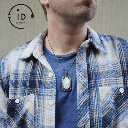 Hand Carved Shell Cameo Pendant in Oxidized 925 Silver, Vintage Style Relief Necklace with Female Figure, Spiritual Gift for Her
